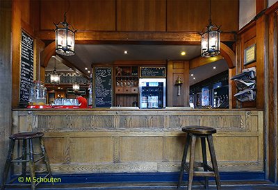 Central Bar Servery.  by Michael Schouten. Published on 